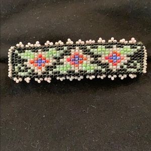 Vintage. Glass beaded barrette